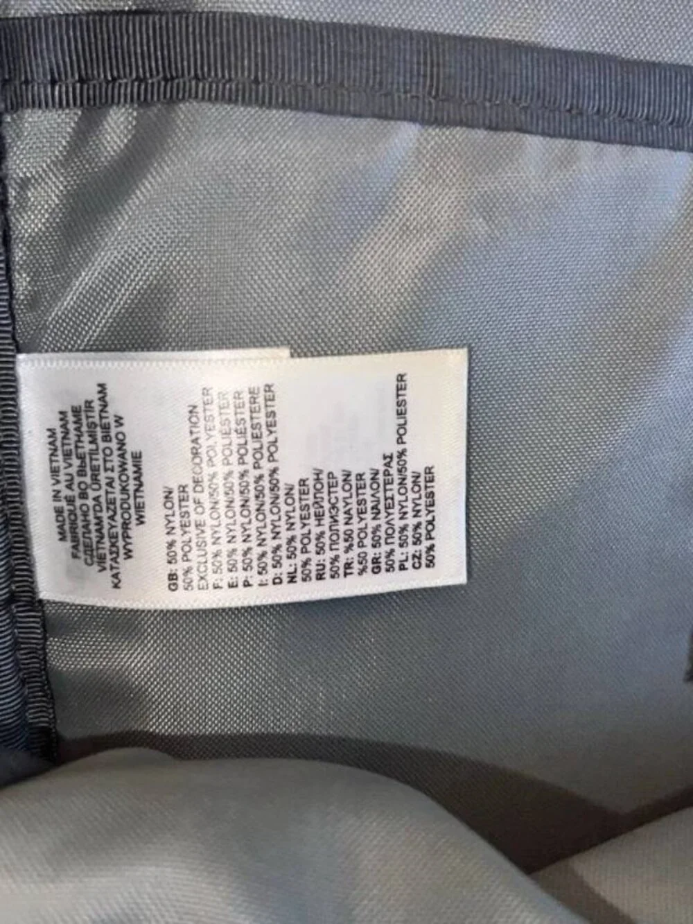 LIKE NEW The North Face Vault Backpack